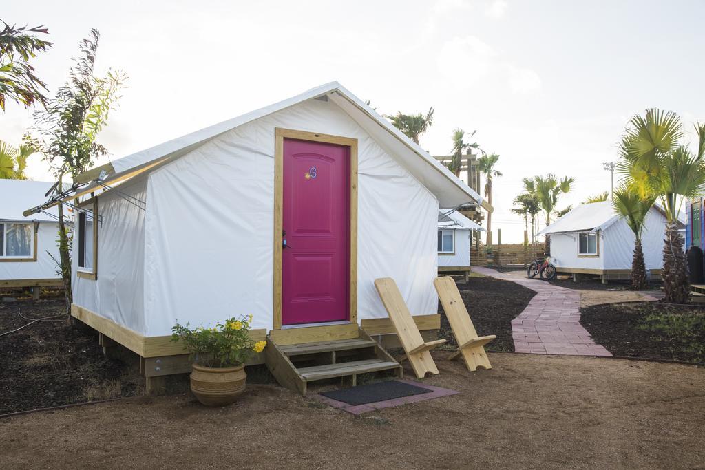 Camp Coyoacan Порт Арансас Екстериор снимка