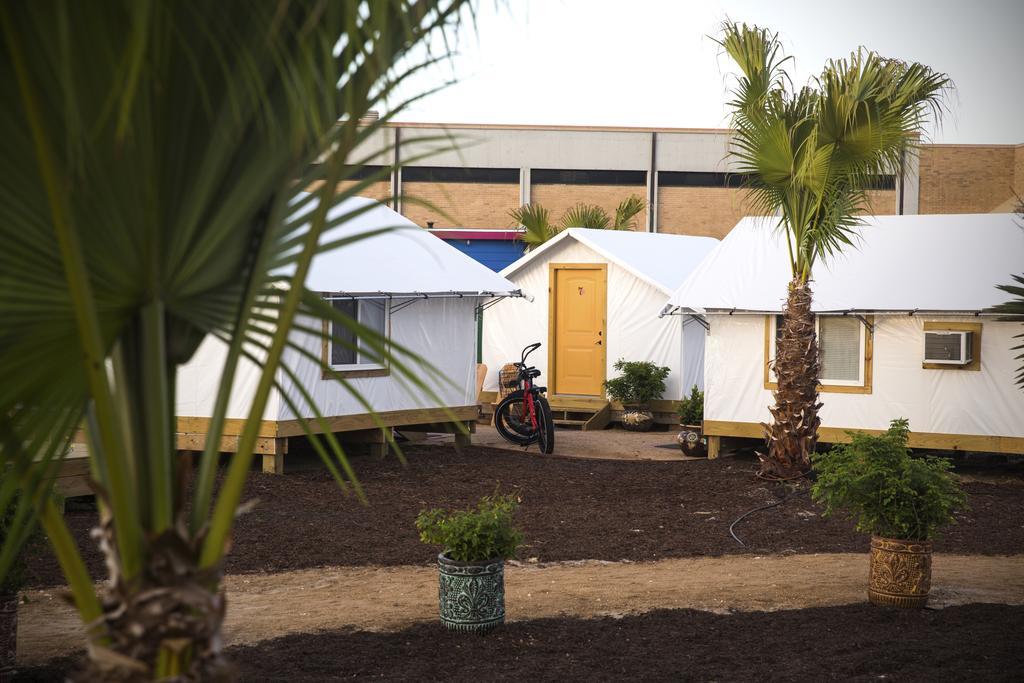 Camp Coyoacan Порт Арансас Екстериор снимка